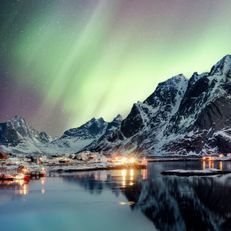 Norway (3/3)

As night falls in Reine, a spectacle of snow-covered peaks and vibrant skies unfolds. Join us in experiencing this natural marvel! Here´s the final reveal of this stunning panorama! 🏔️✨

#vintrica #MountainViews #ReineNorway #AuroraBorealis #TravelMoments #PanoramicViews #Wanderlust #naturejourney