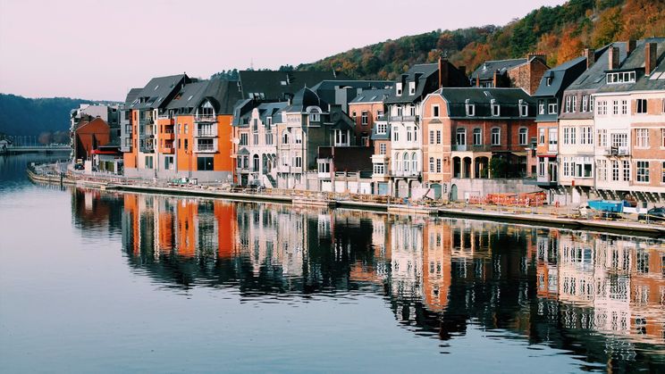 Belgien